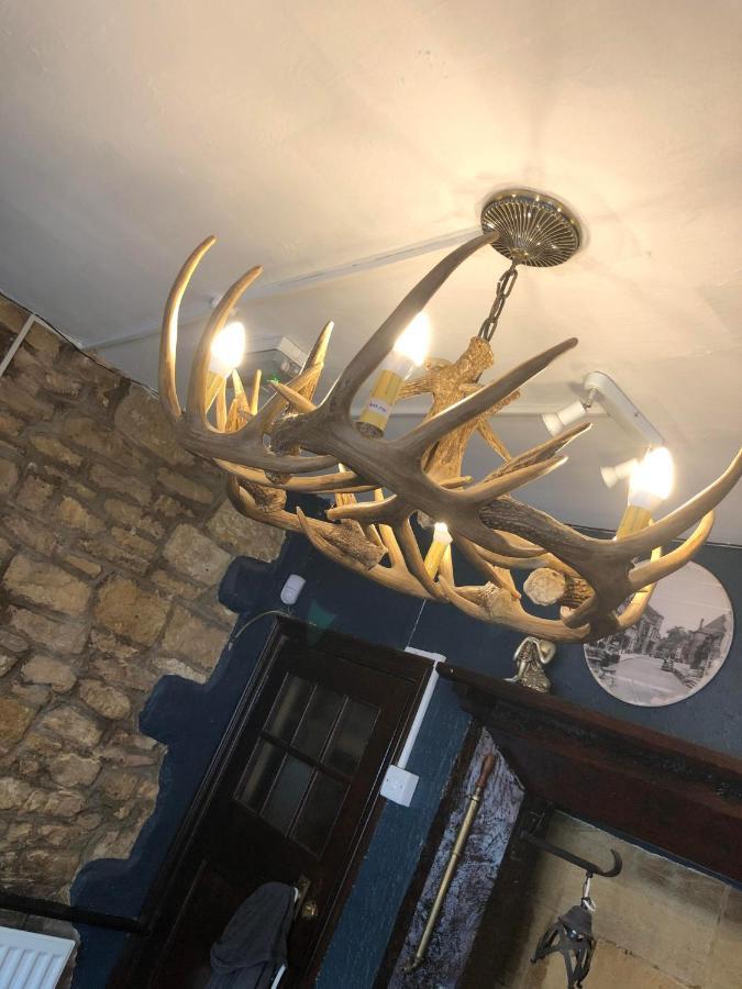 The Fleur-De-Lis Hotel Chiselborough Eksteriør bilde